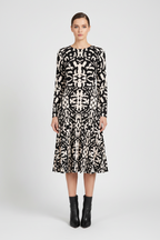  Geometric print dress