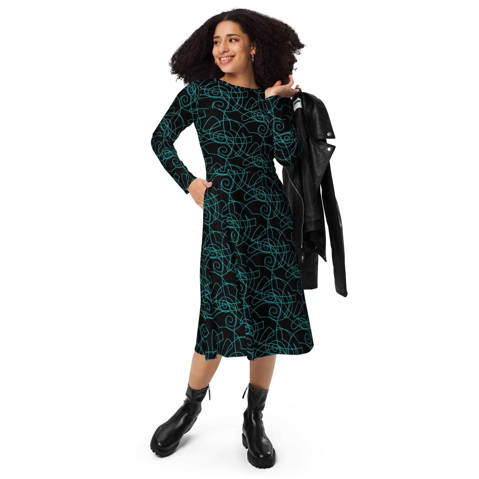 elegant abstract dress styled with heels urban look