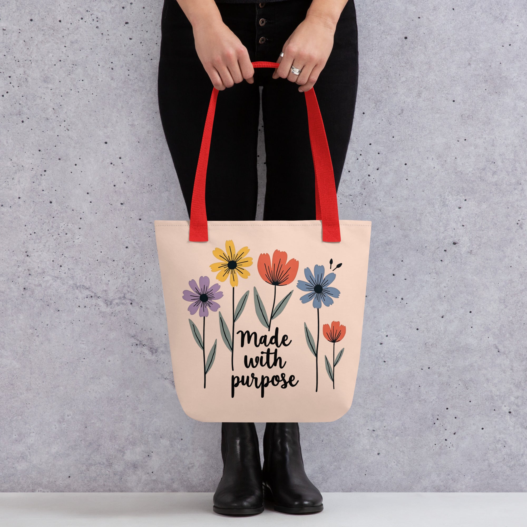 Apparelhue branding detail on tote bag
