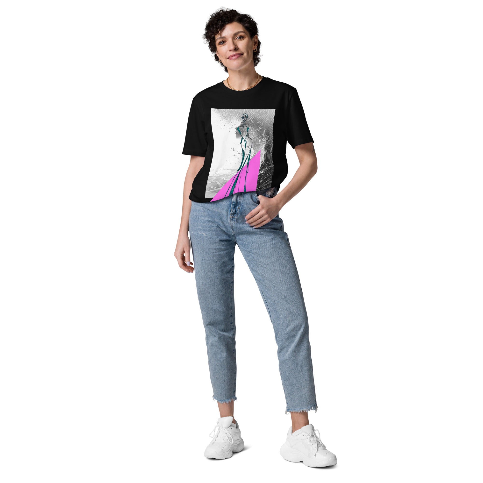 stylish minimalist t-shirt gold line drawing aesthetic