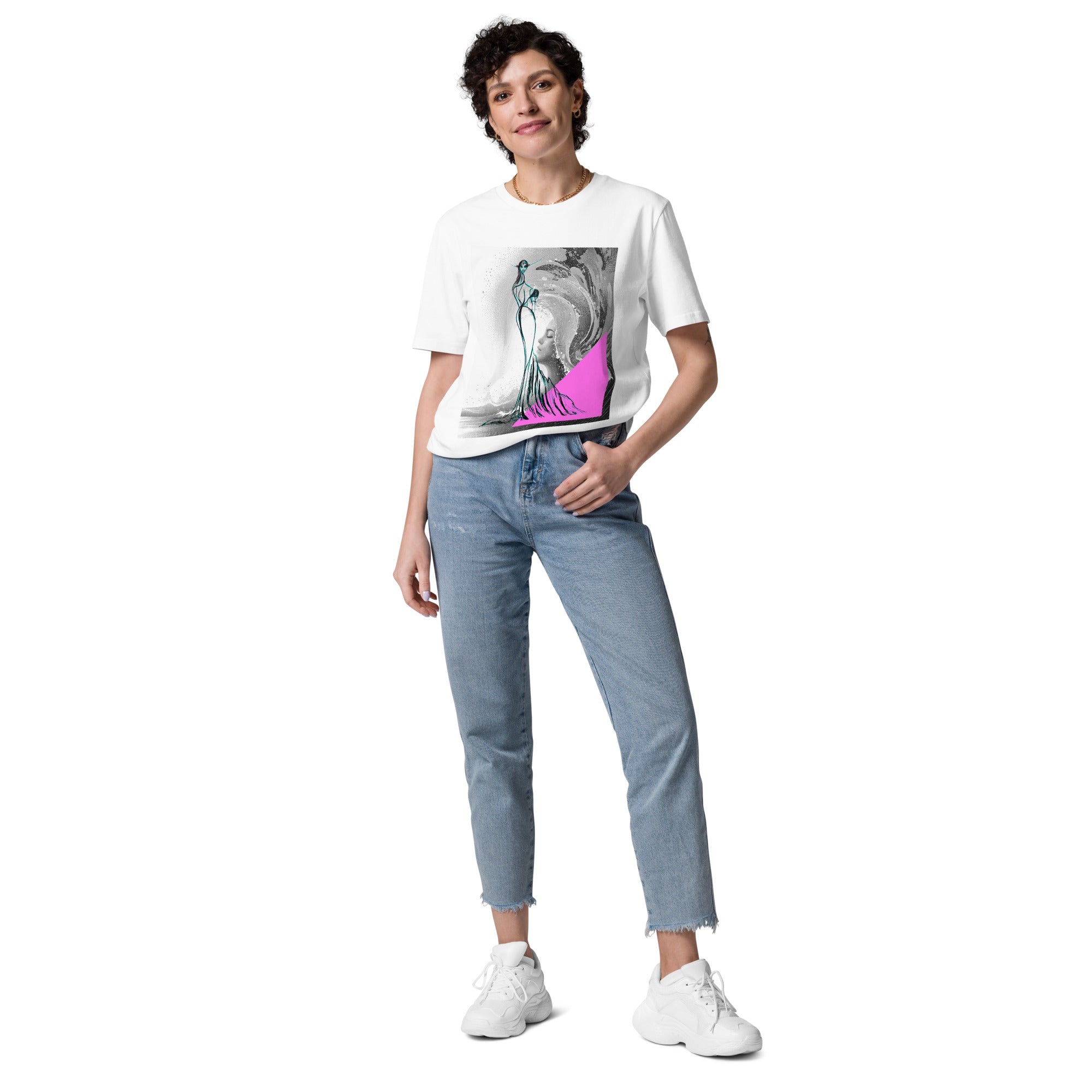 Oceanic Muse graphic t-shirt close-up artwork